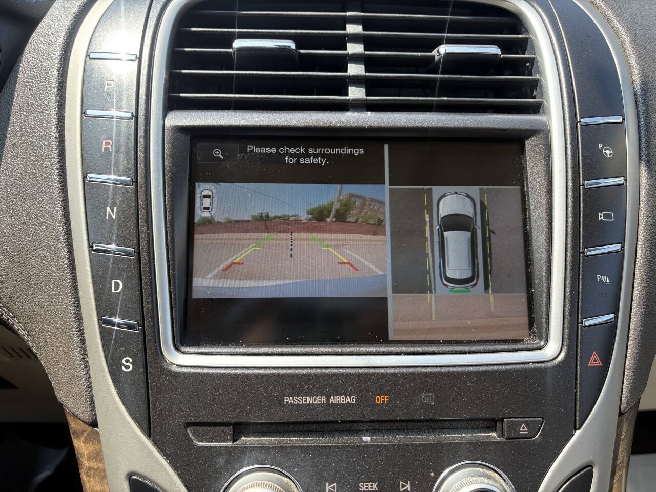 Used 2016 Lincoln MKX Reserve w/ Technology Package AWD/4WD image 15