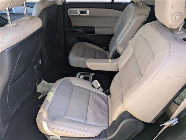 Used 2020 Ford Explorer Limited image 19