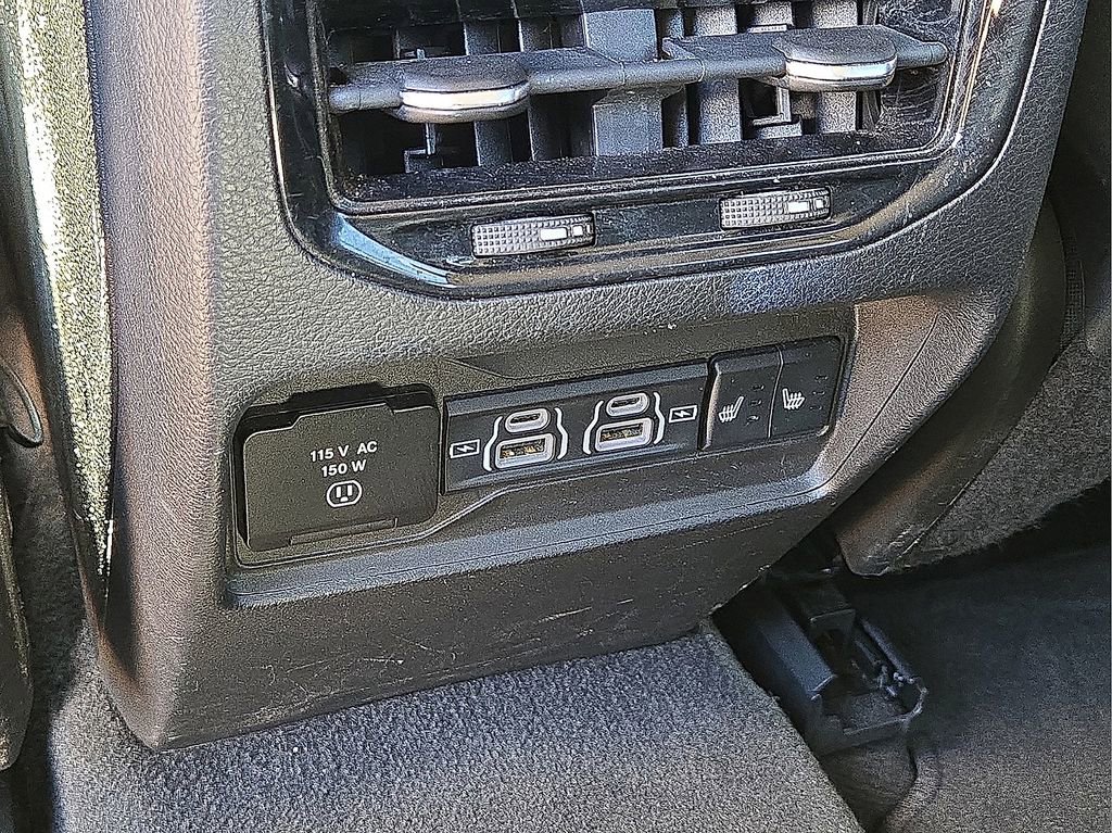 Used 2022 Jeep Grand Cherokee Limited image 16