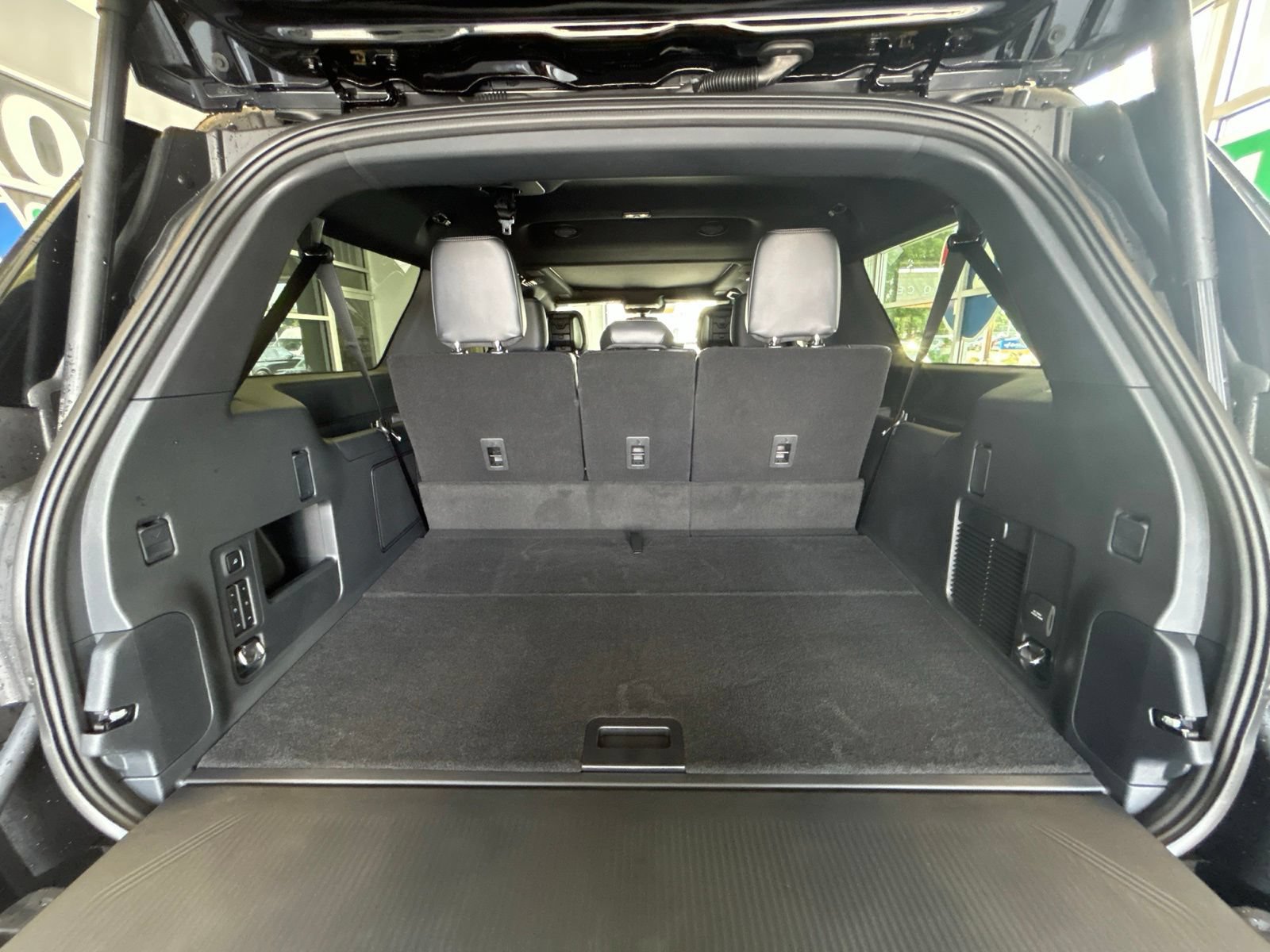 New 2027 Ford Expedition Max Platinum w/ Stealth Appearance Package AWD/4WD image 13