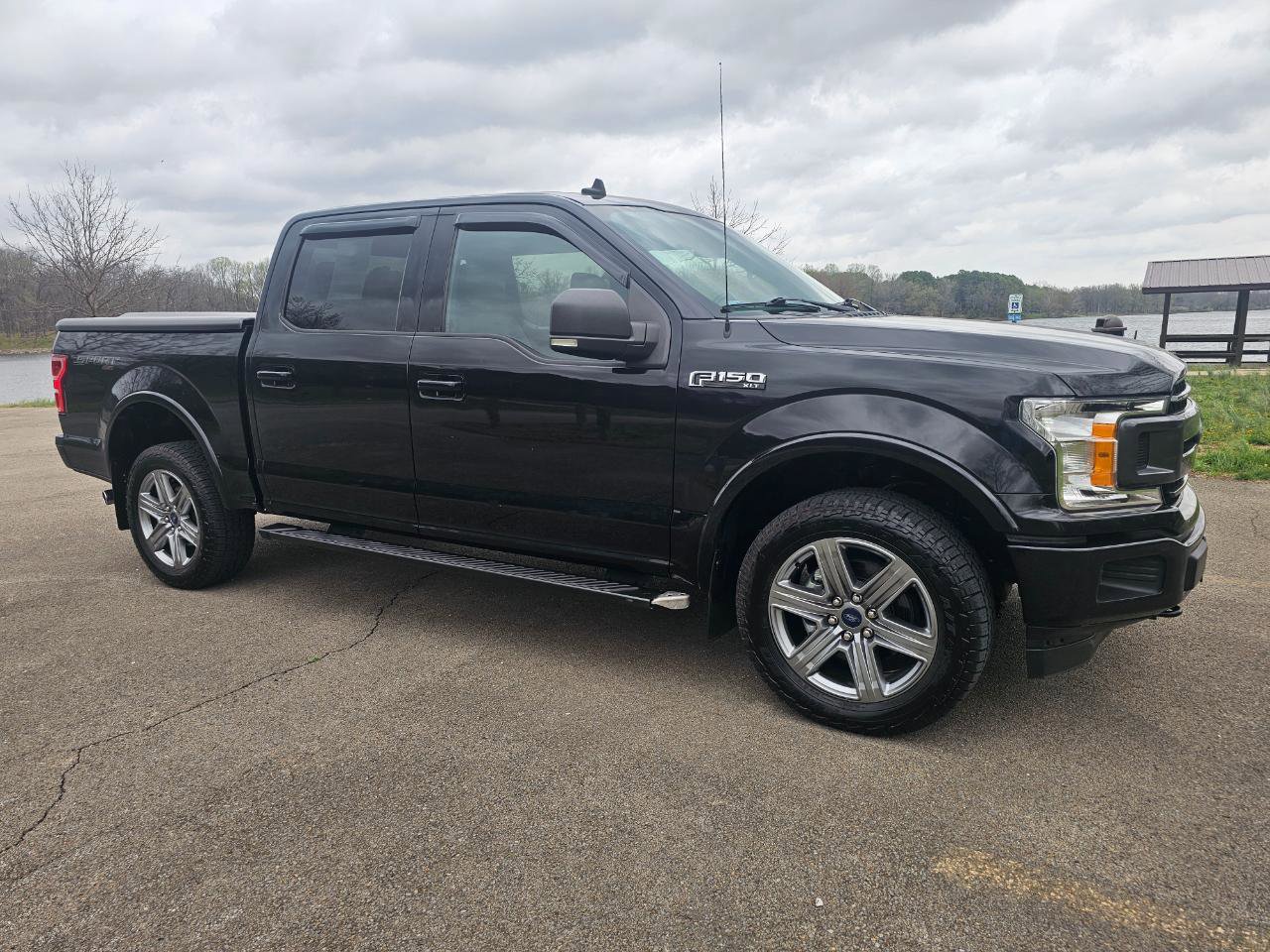 Used 2019 Ford F150 XLT w/ Equipment Group 302A Luxury image 3
