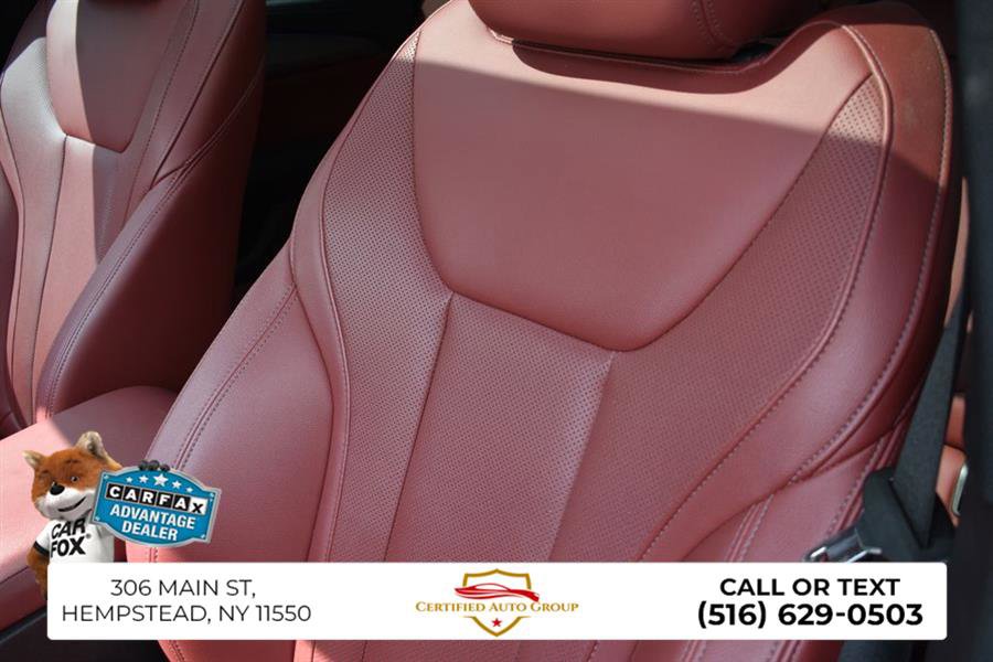 Used 2022 BMW X4 M40i w/ Premium Package image 11