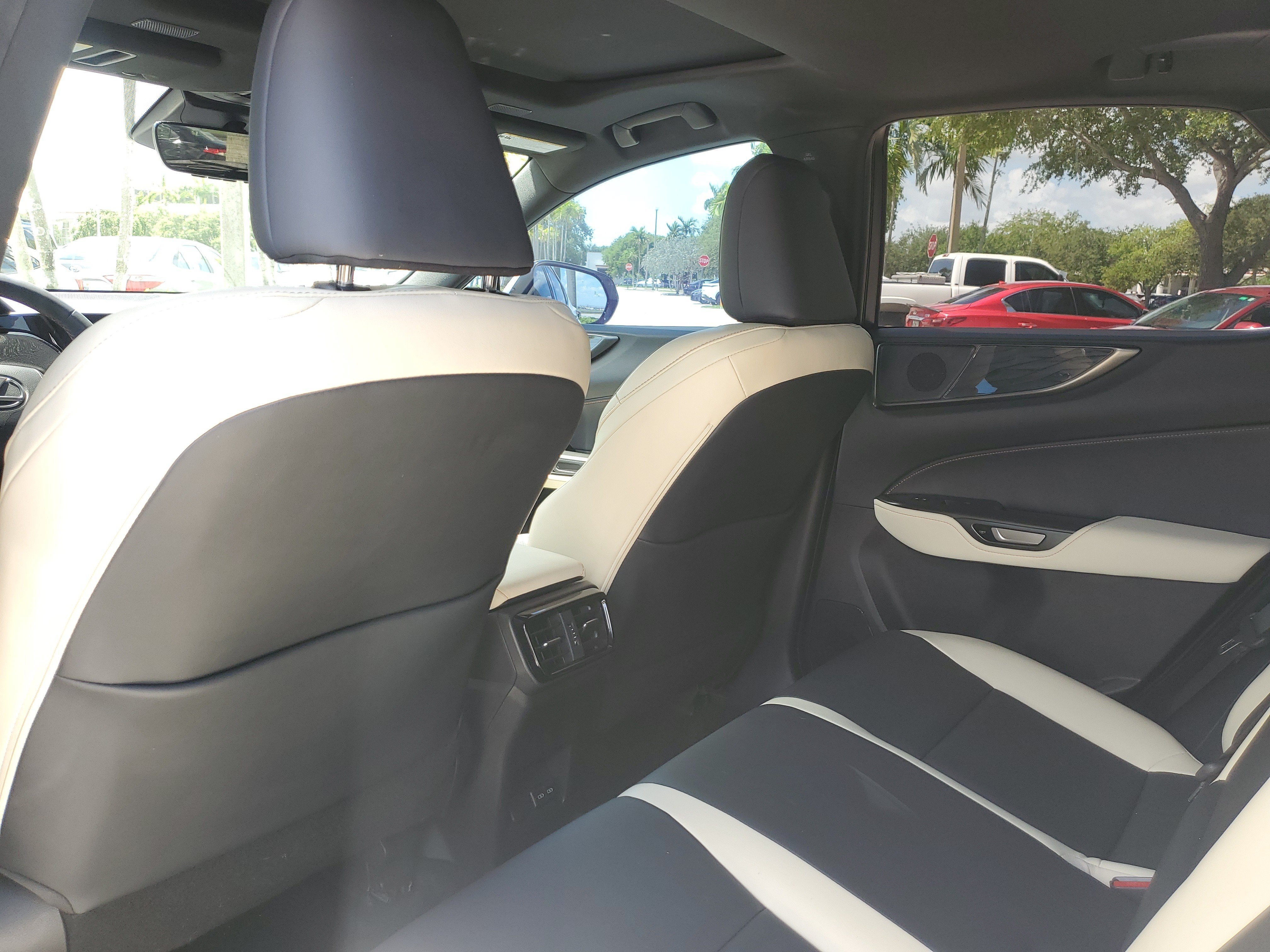 Used 2023 Lexus NX 350 AWD image 14