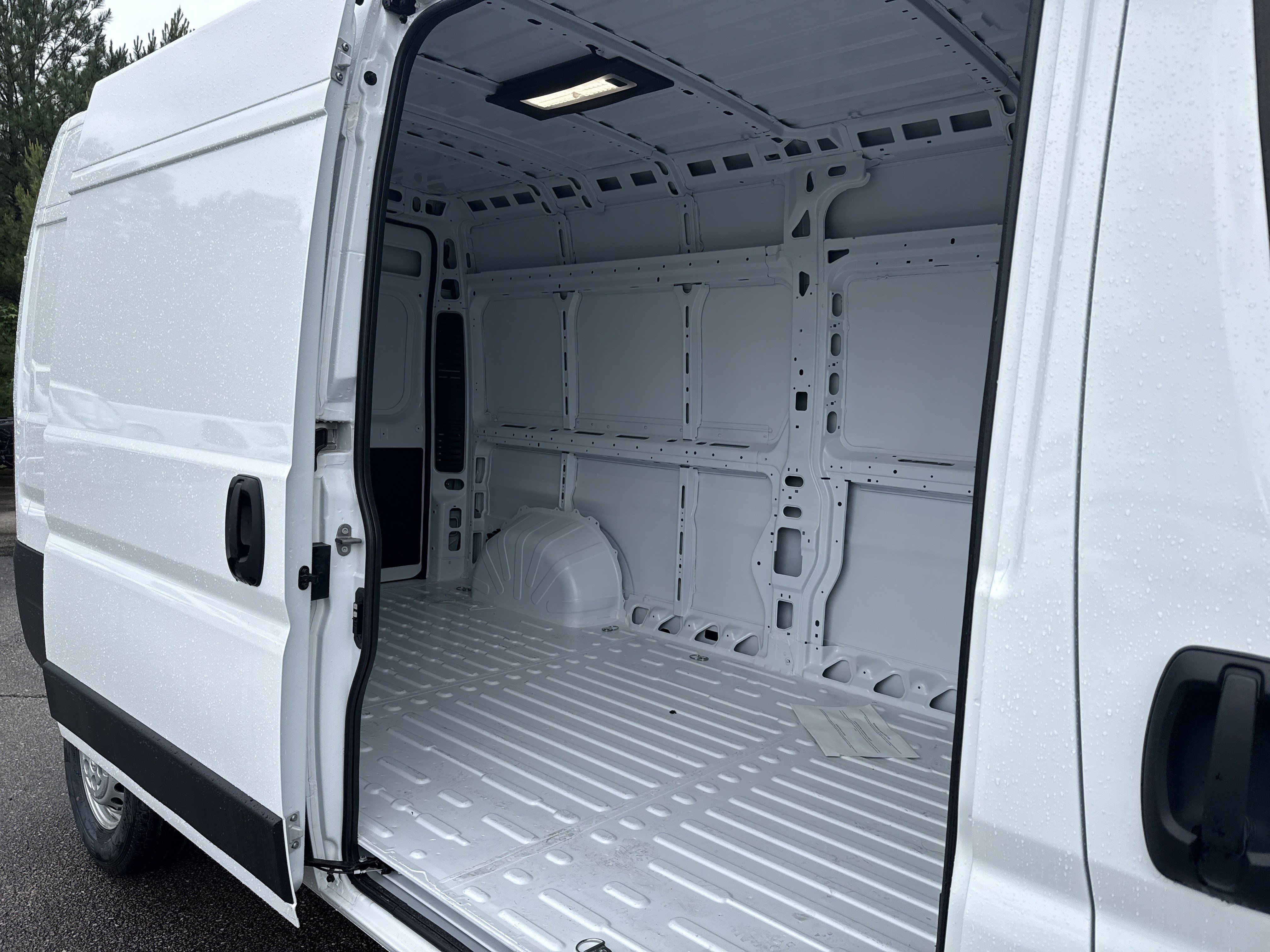 New 2026 RAM ProMaster 2500 w/ Safety Group FWD image 15