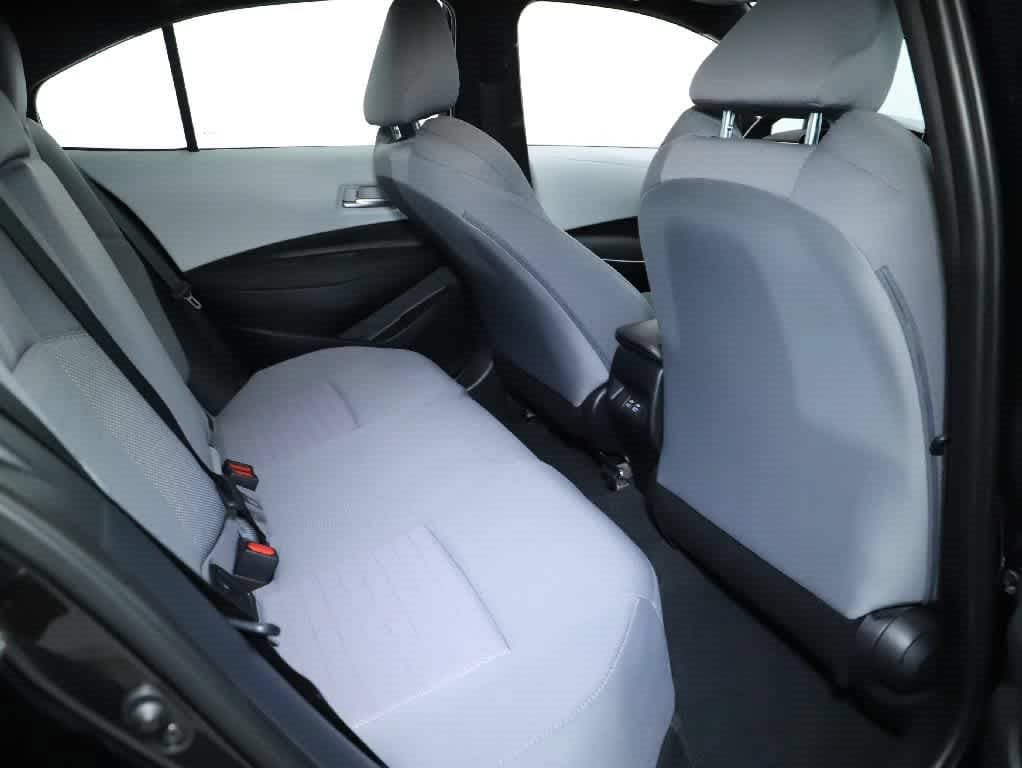 Certified 2024 Toyota Corolla SE w/ SE Premium Package FWD image 33