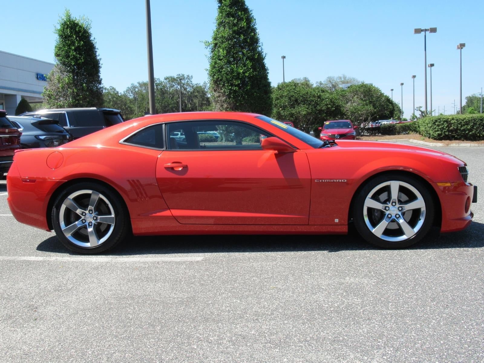 Used 2010 Chevrolet Camaro SS w/ RS Package RWD image 2