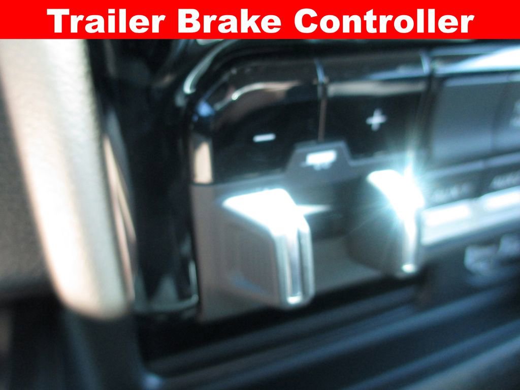 Used 2024 RAM 4500 Laramie AWD/4WD image 17