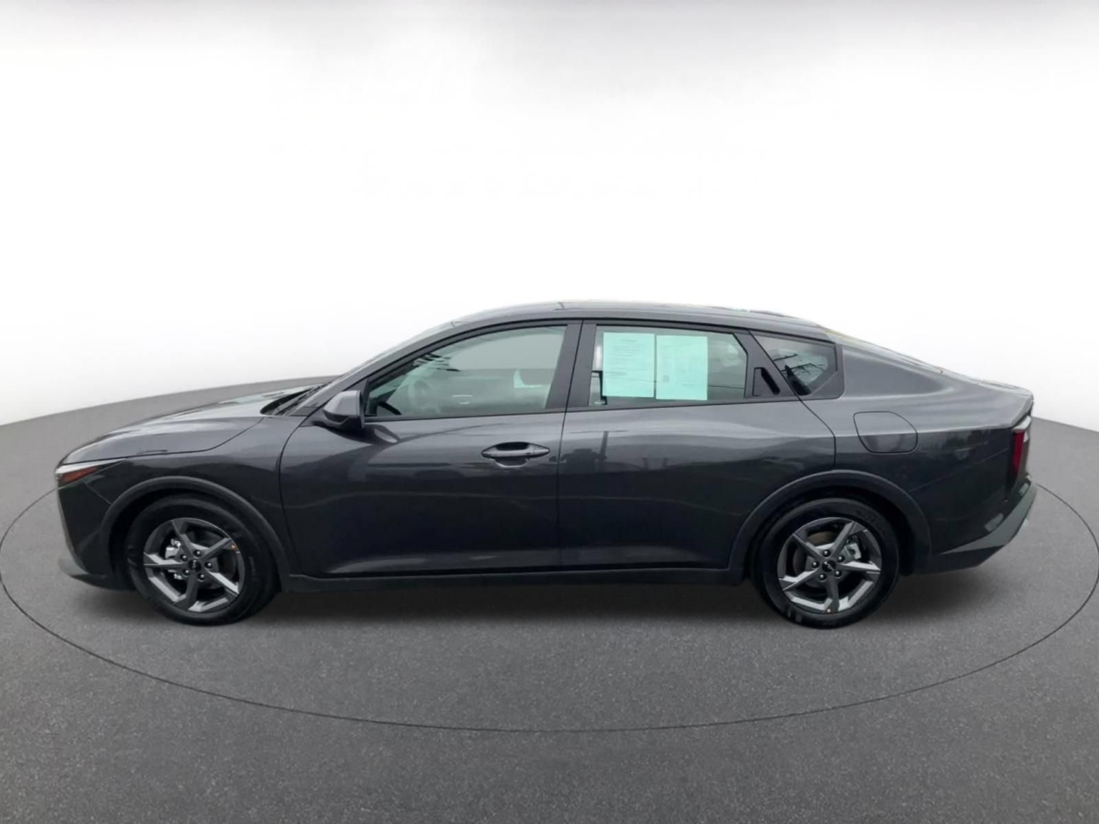 Used 2026 Kia K4 FWD image 9
