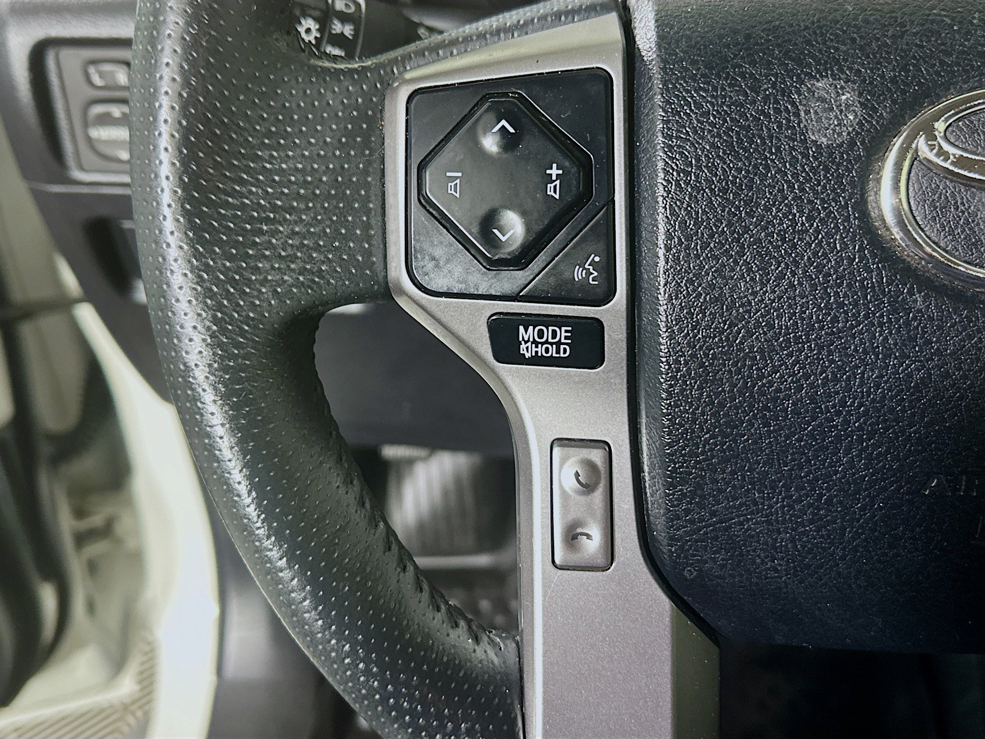 Used 2021 Toyota 4Runner SR5 Premium AWD/4WD image 16
