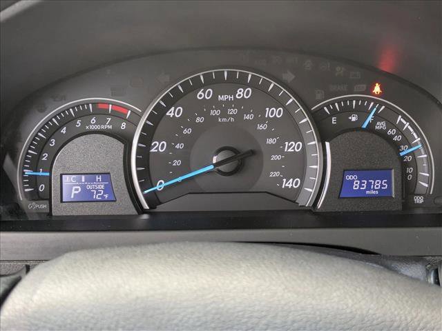 Used 2015 Toyota Camry LE image 11