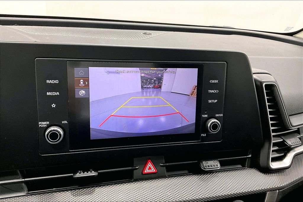 Used 2023 Kia Sportage LX image 29