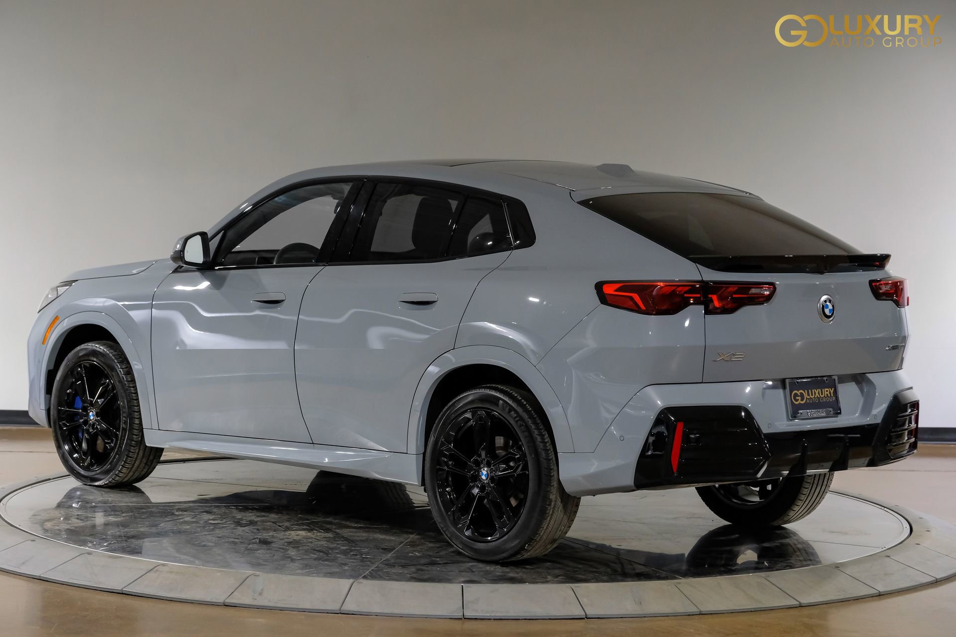 Used 2025 BMW X2 xDrive28i image 12