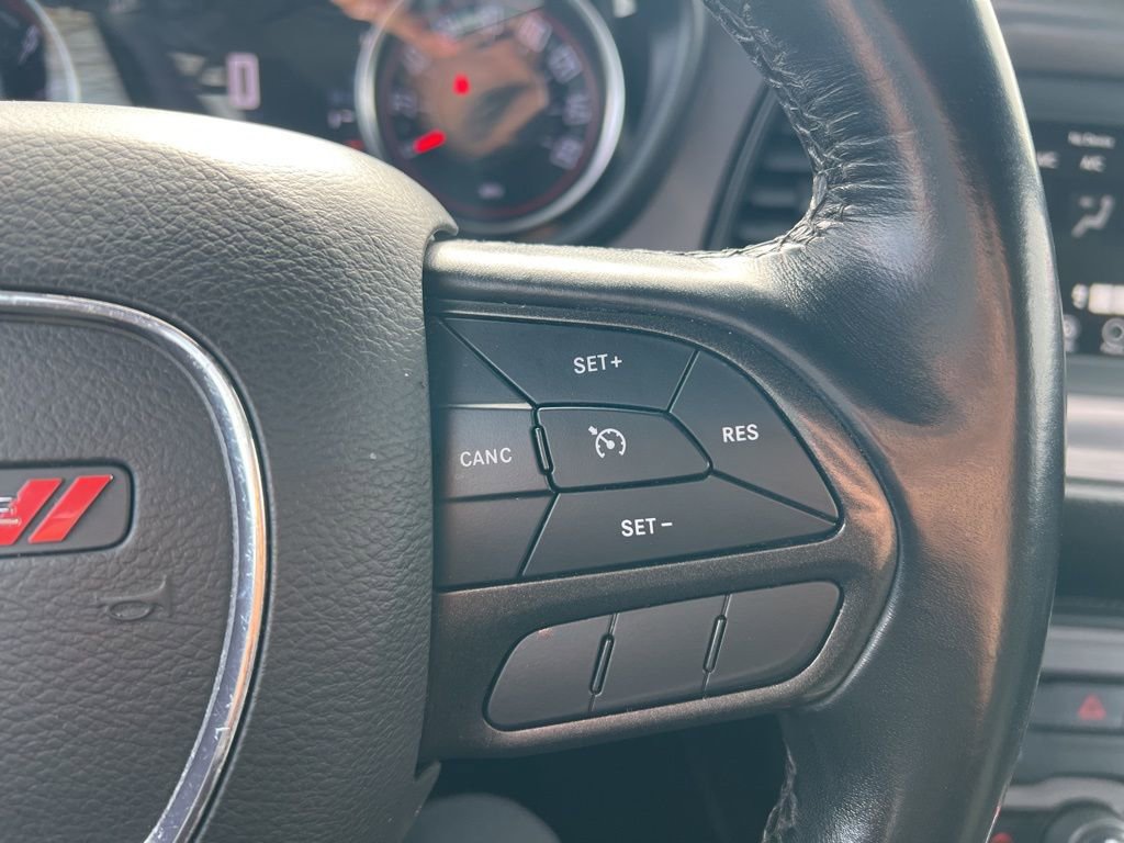 Used 2023 Dodge Challenger SXT image 18