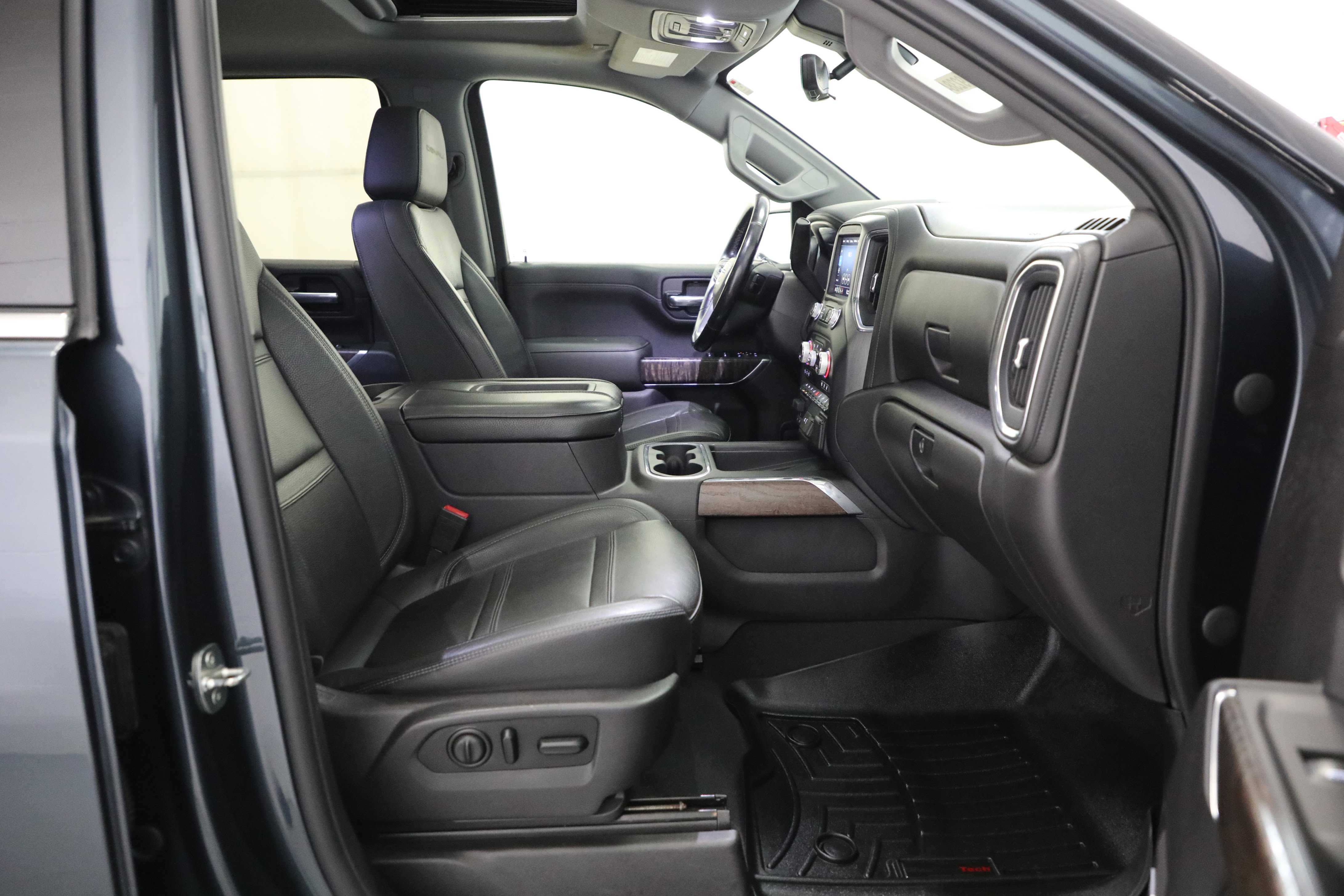 Used 2021 GMC Sierra 1500 Denali w/ Denali Ultimate Package image 13