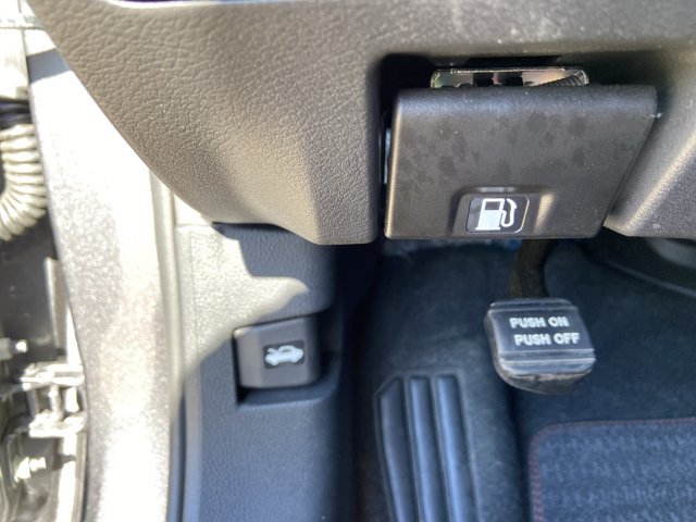 Used 2025 Nissan Altima 2.5 SR FWD image 47