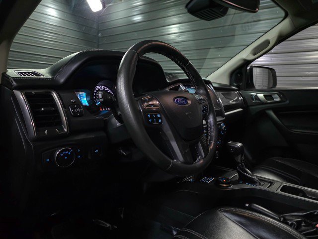 Used 2019 Ford Ranger Lariat w/ Equipment Group 501A Mid image 13