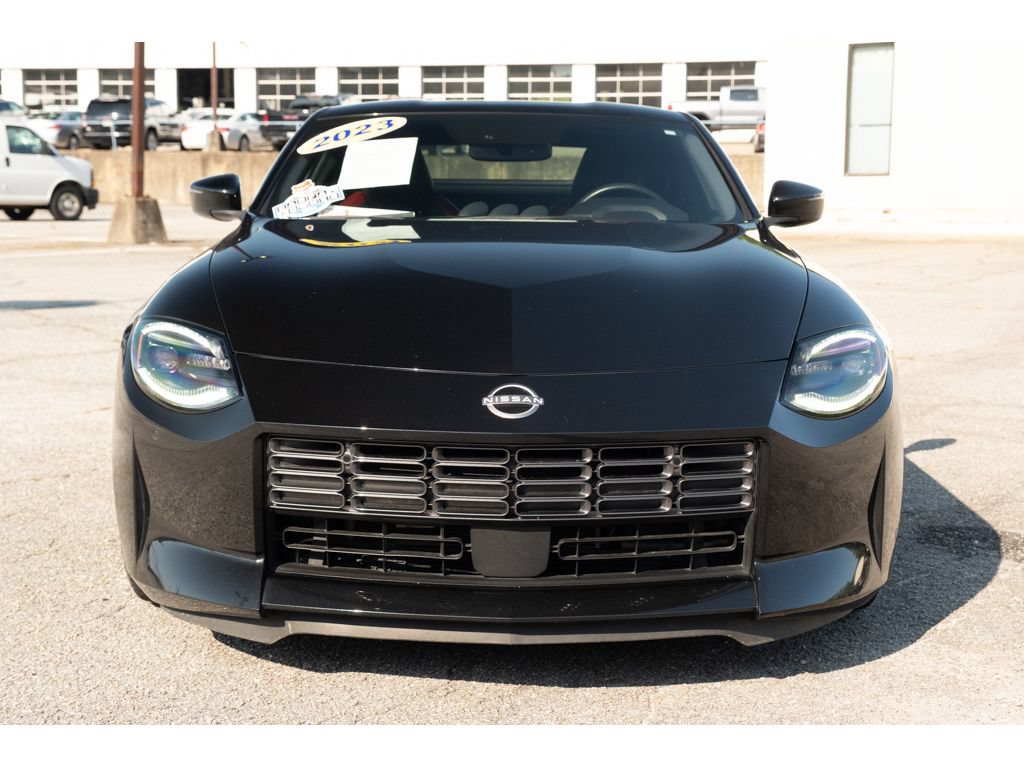Used 2023 Nissan Z w/ Floor Mat Package (L93) RWD image 3