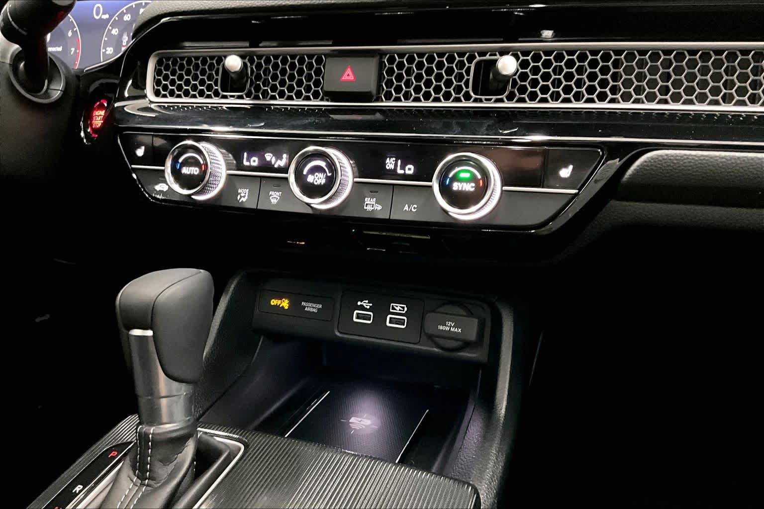Used 2024 Honda Civic Touring image 33