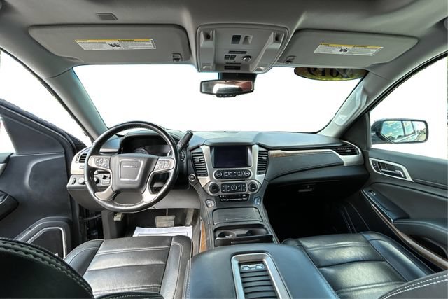 Used 2019 GMC Yukon Denali w/ Denali Ultimate Package AWD/4WD image 23