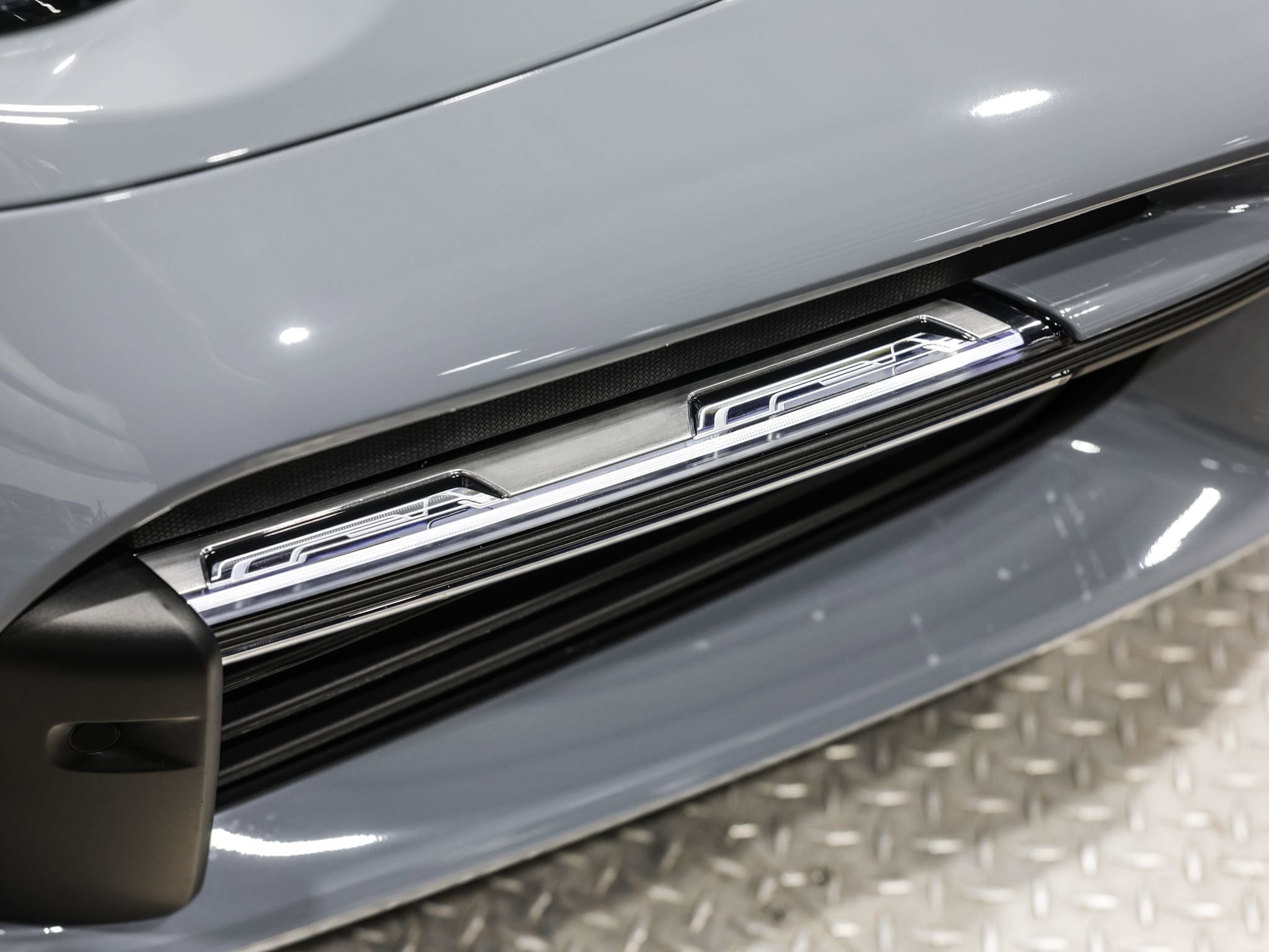 Used 2025 Porsche 911 Turbo S image 38