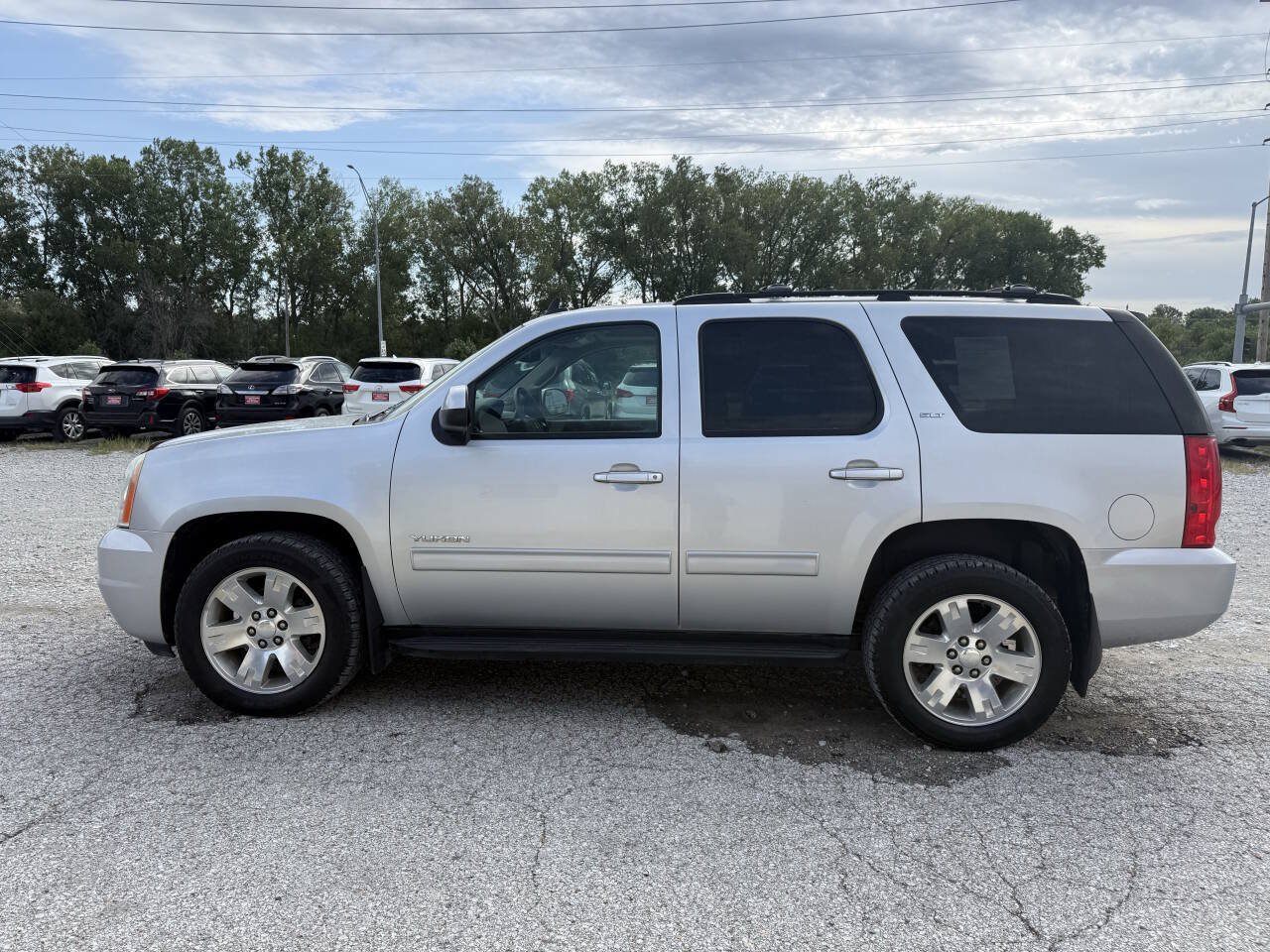 Used 2012 GMC Yukon SLT AWD/4WD image 6