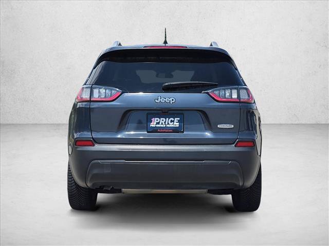 Used 2019 Jeep Cherokee Latitude w/ Popular Appearance Group FWD image 7