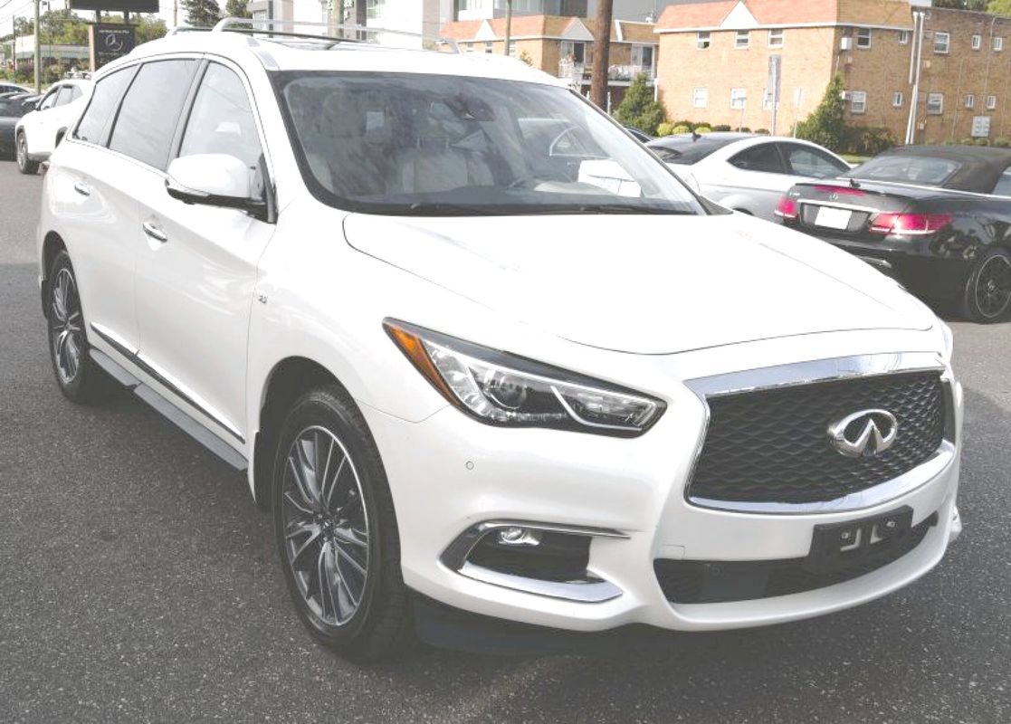 Used 2020 INFINITI QX60 Luxe w/ Sensory Package AWD/4WD image 10