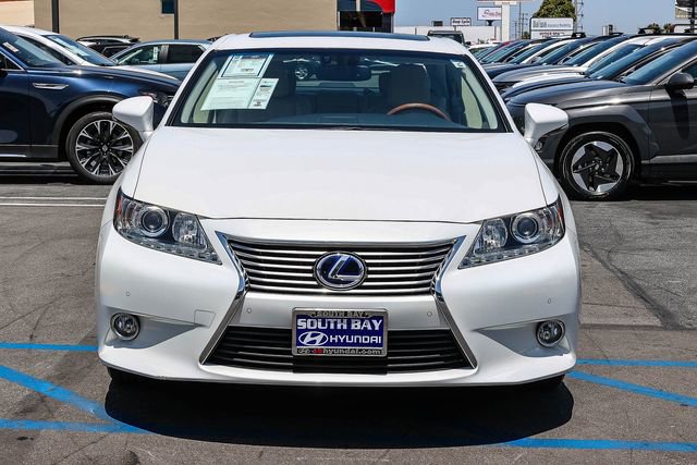 Used 2013 Lexus ES 300h w/ Luxury Pkg FWD image 2