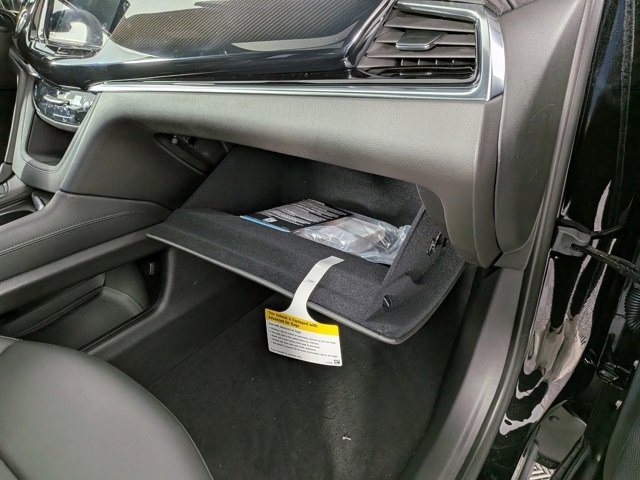 New 2025 Cadillac XT6 Sport w/ LPO, Floor Liner Package image 36