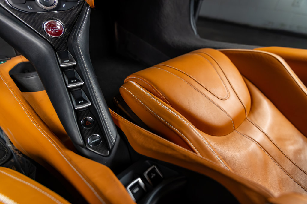 Used 2020 McLaren 720S Luxury RWD image 47