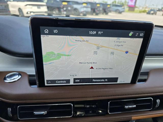 Certified 2023 Lincoln Aviator Reserve w/ Equipment Group 201A AWD/4WD image 10