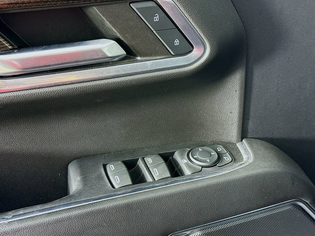 Used 2022 Chevrolet Silverado 1500 LT w/ Protection Package image 19