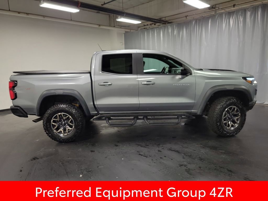 Used 2025 Chevrolet Colorado ZR2 w/ Technology Package image 9