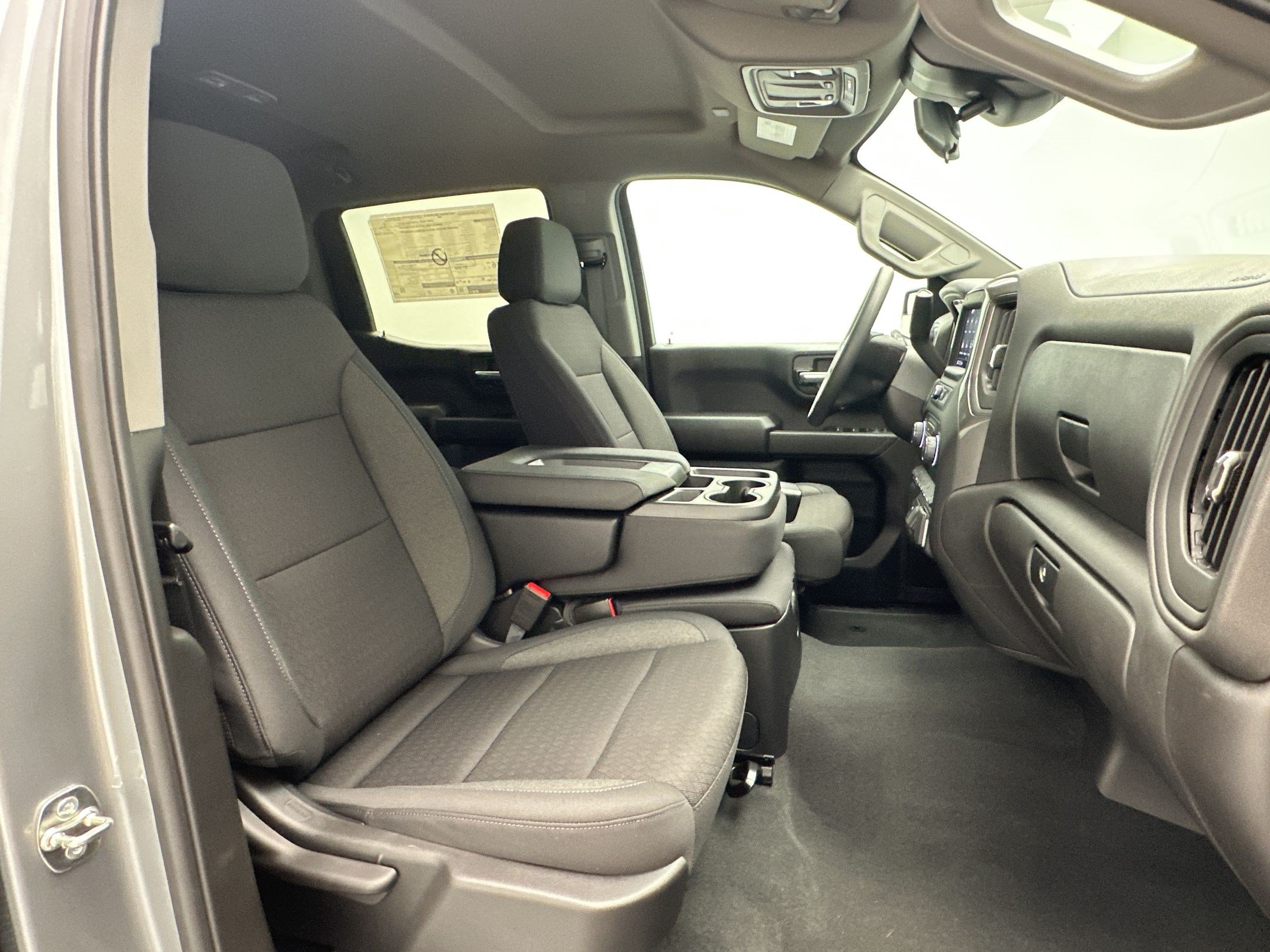 New 2026 Chevrolet Silverado 1500 Custom Trail Boss w/ LPO, Dark Essentials Package AWD/4WD image 22