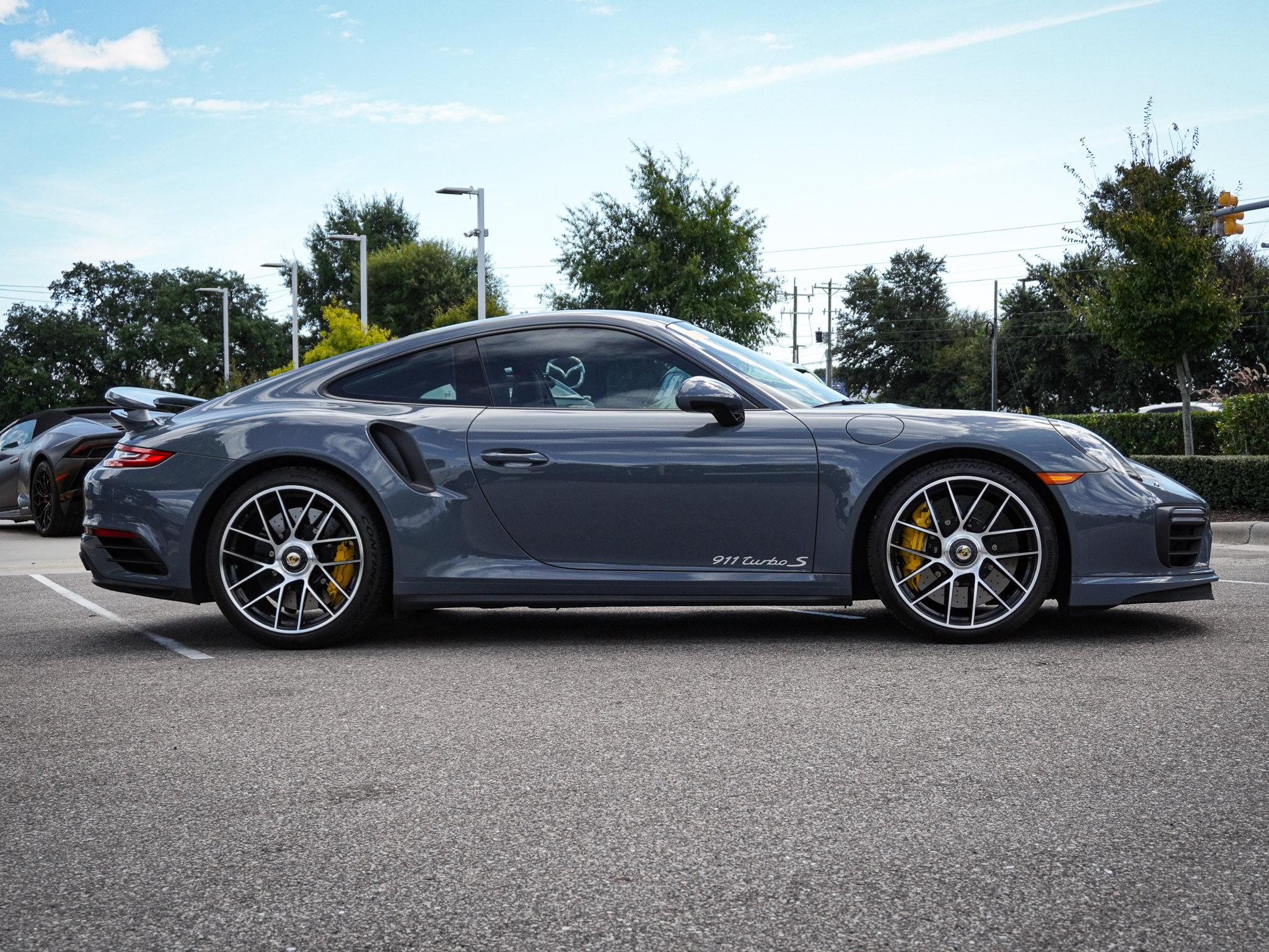 Used 2017 Porsche 911 Turbo S AWD/4WD image 12