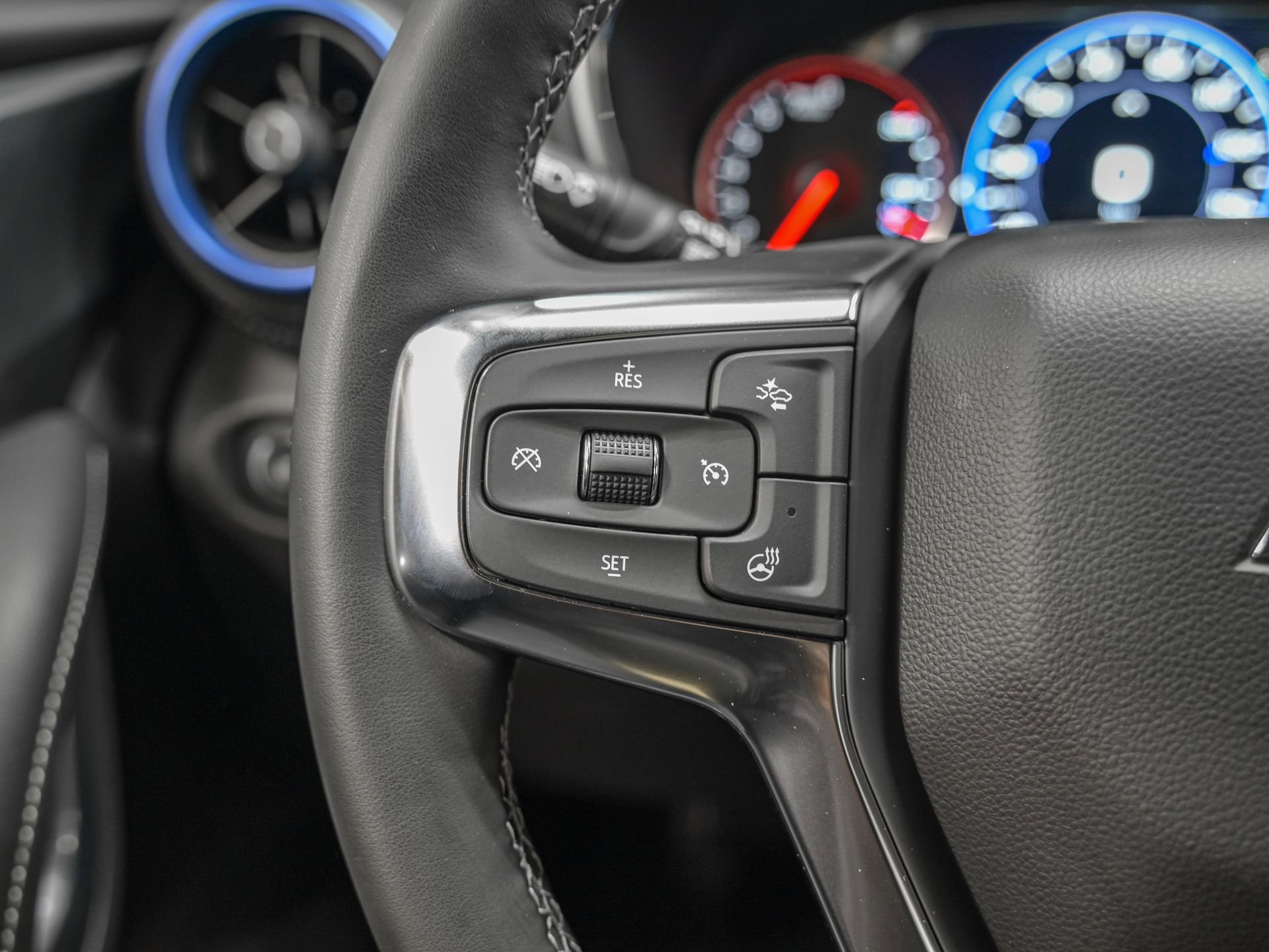 Used 2024 Chevrolet Blazer RS w/ Driver Confidence II Package image 19