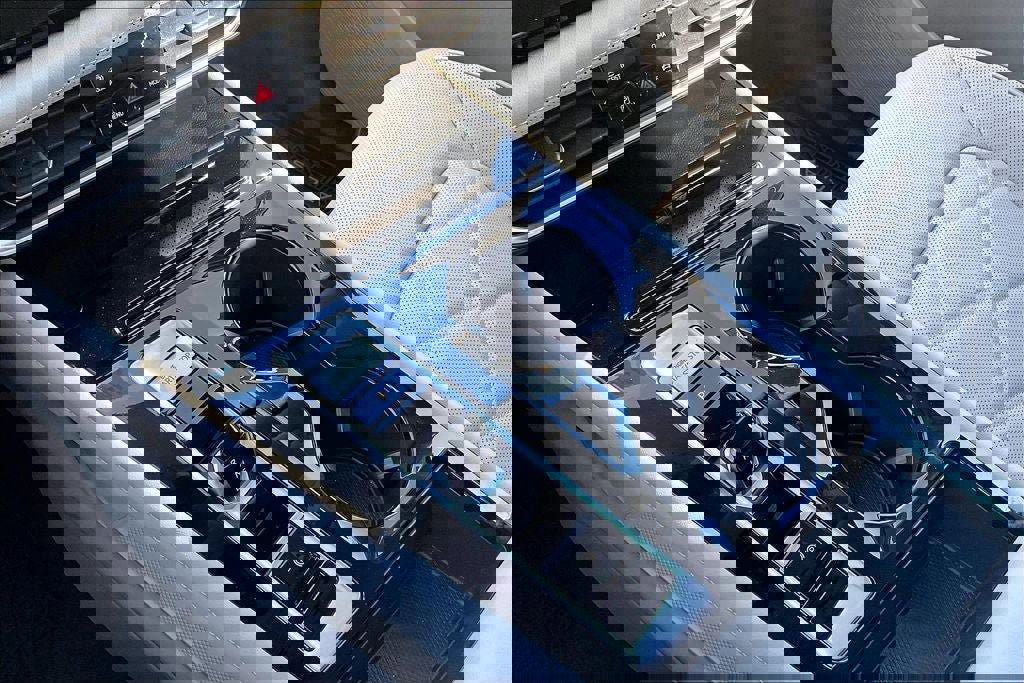 Certified 2026 Volkswagen Atlas SE w/ Black Wheel Package image 17