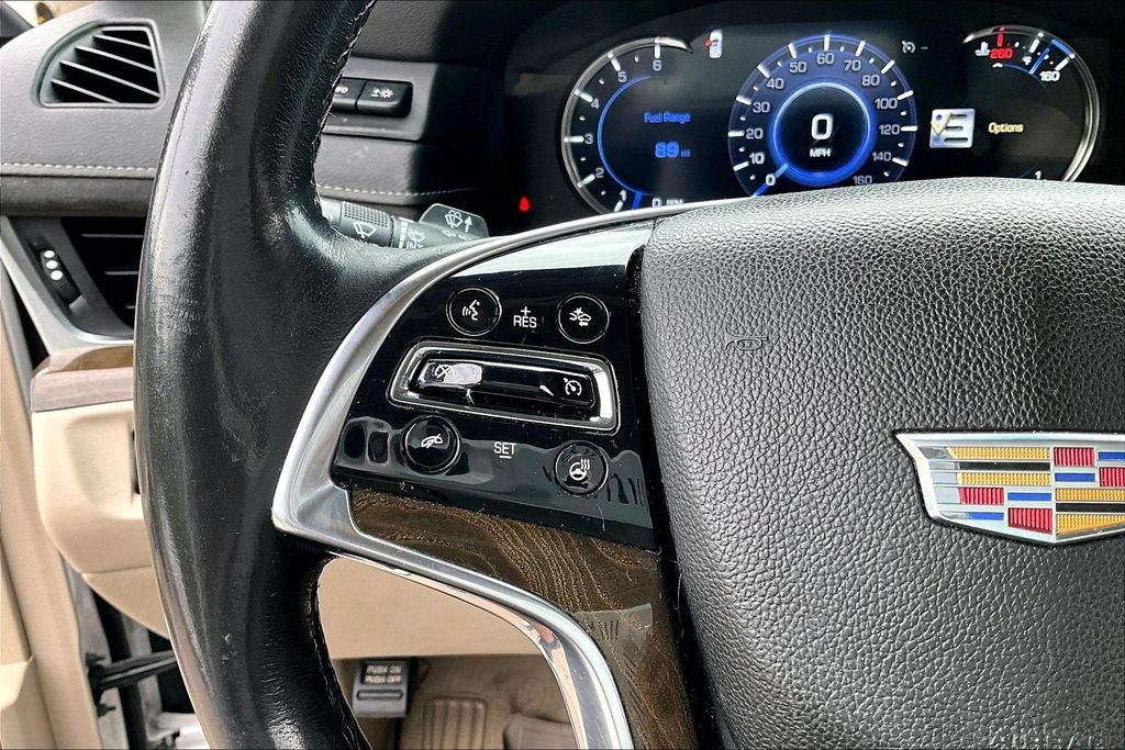 Used 2020 Cadillac Escalade Luxury AWD/4WD image 11