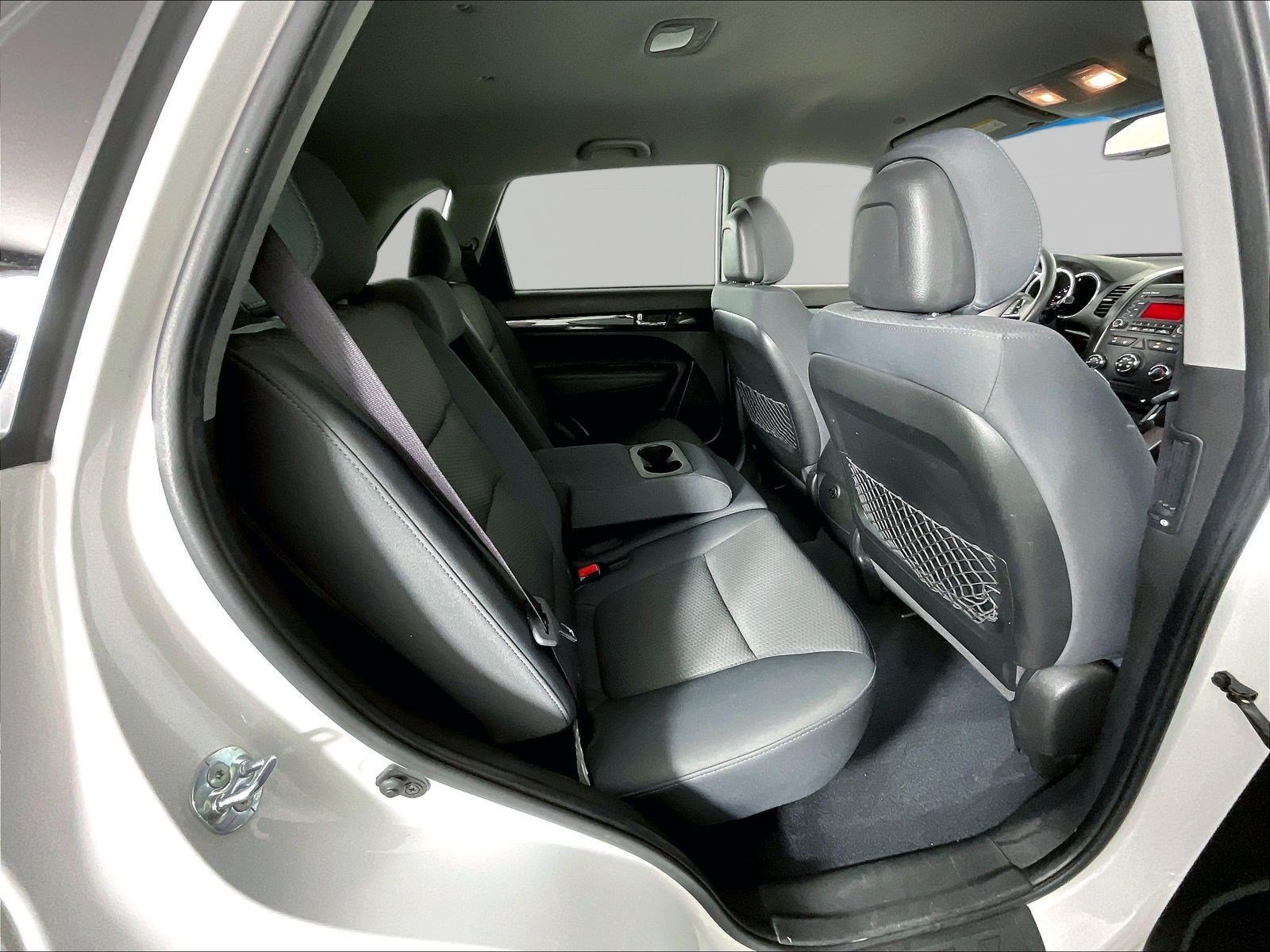 Used 2011 Kia Sorento LX w/ Convenience Pkg AWD/4WD image 25