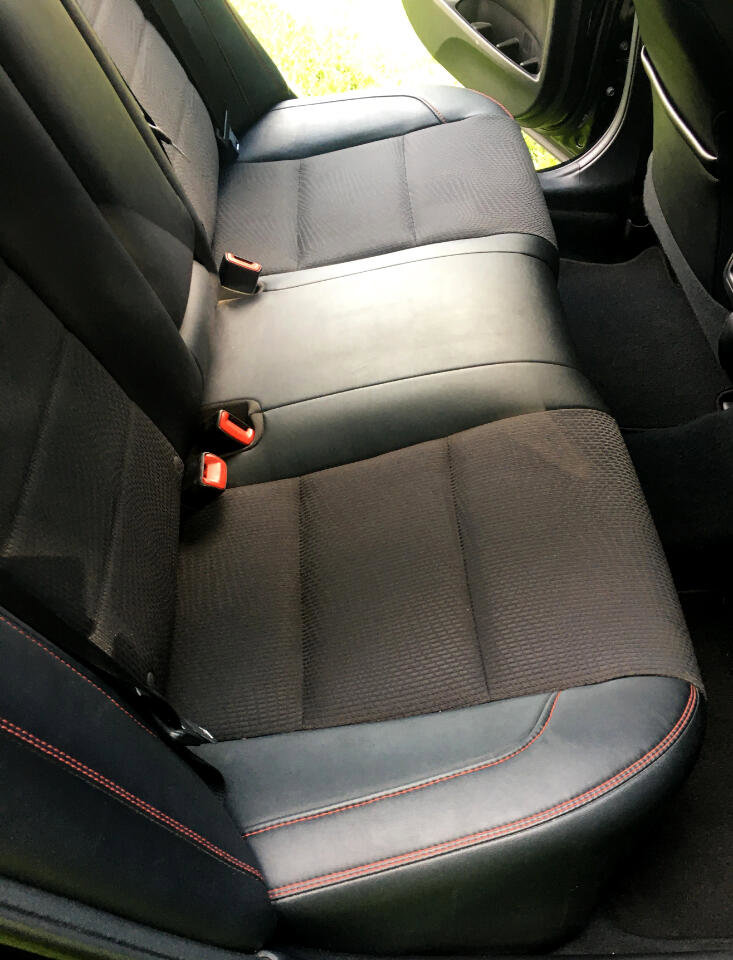 Used 2017 Toyota Camry SE image 16