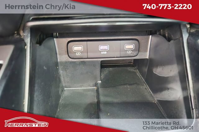 Used 2022 Kia Sorento S w/ Panoramic Sunroof Package AWD/4WD image 19