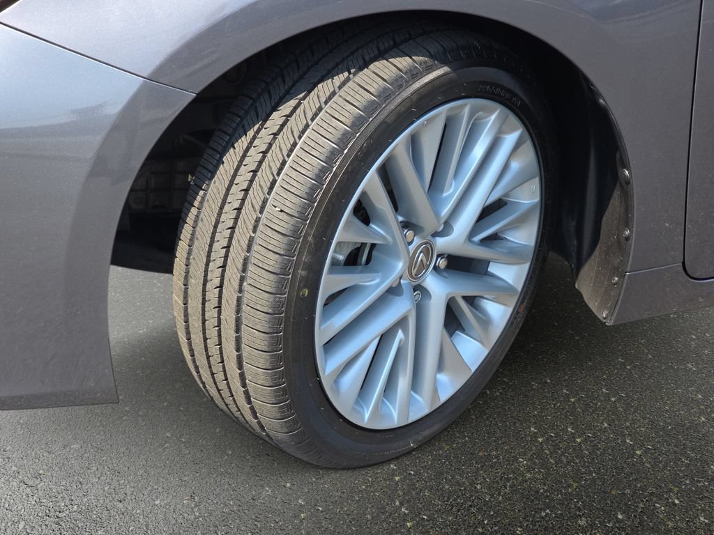 Used 2018 Lexus ES 350 w/ Luxury Package w/Wood Trim FWD image 34
