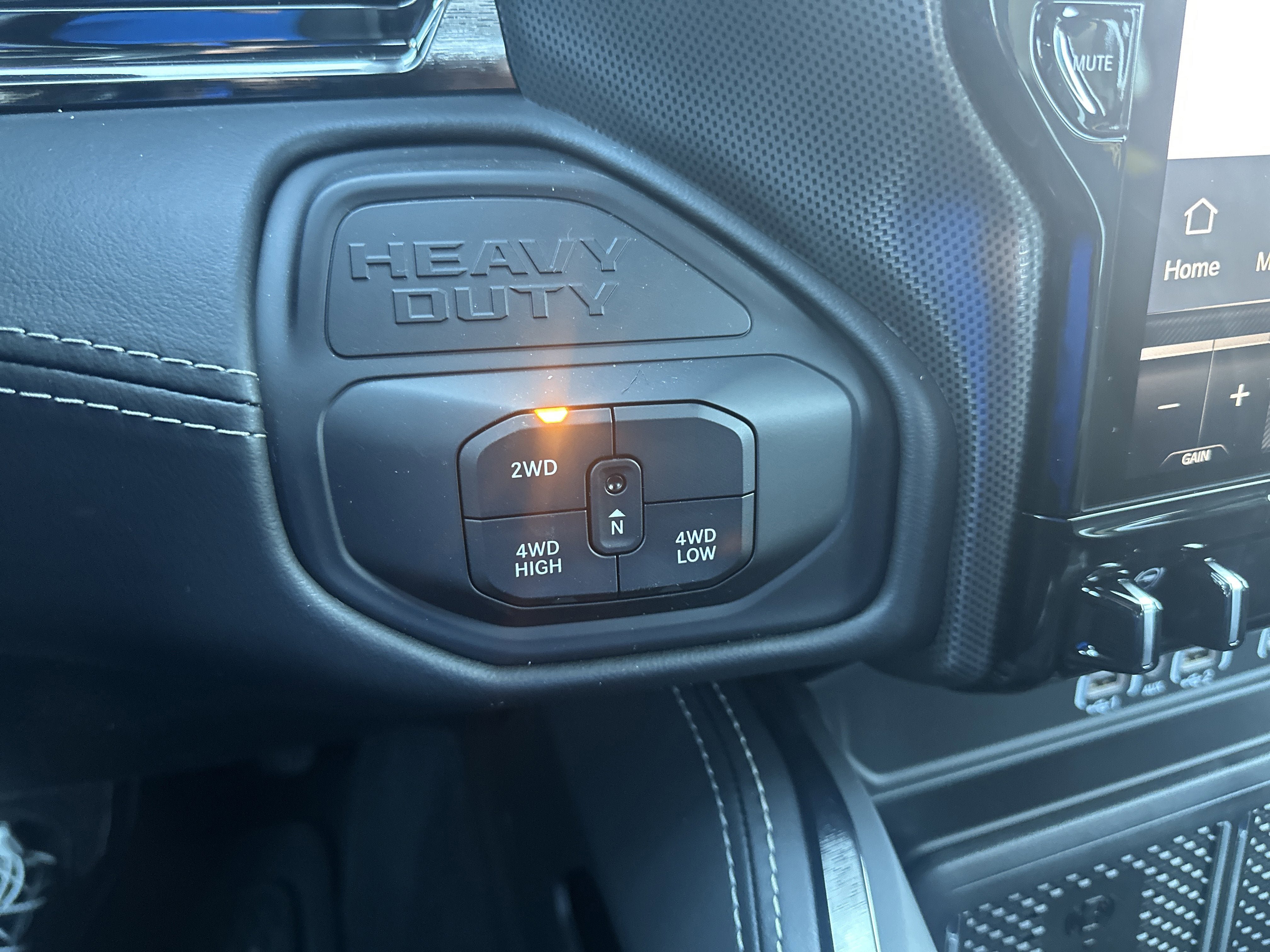 New 2026 RAM 2500 Limited image 36