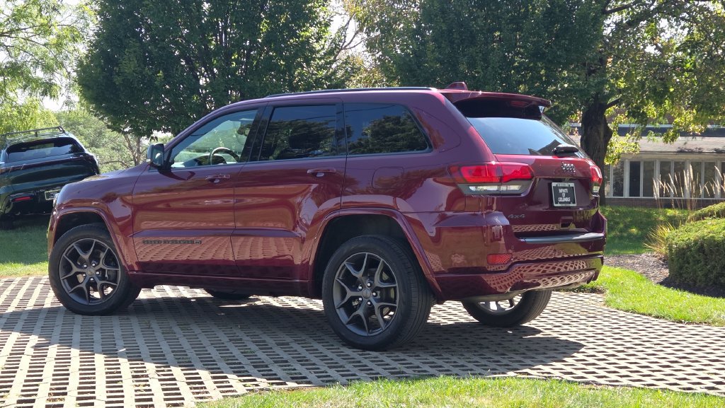 Used 2021 Jeep Grand Cherokee Limited w/ Quick Order Package 28K 80th AWD/4WD image 10