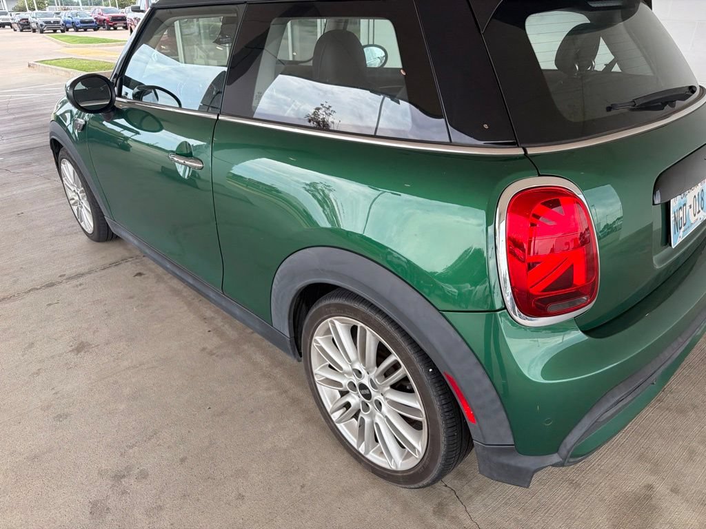 Used 2022 MINI Cooper S FWD image 5