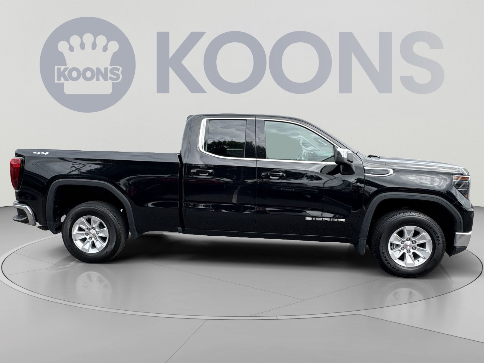 Used 2023 GMC Sierra 1500 SLE AWD/4WD image 8