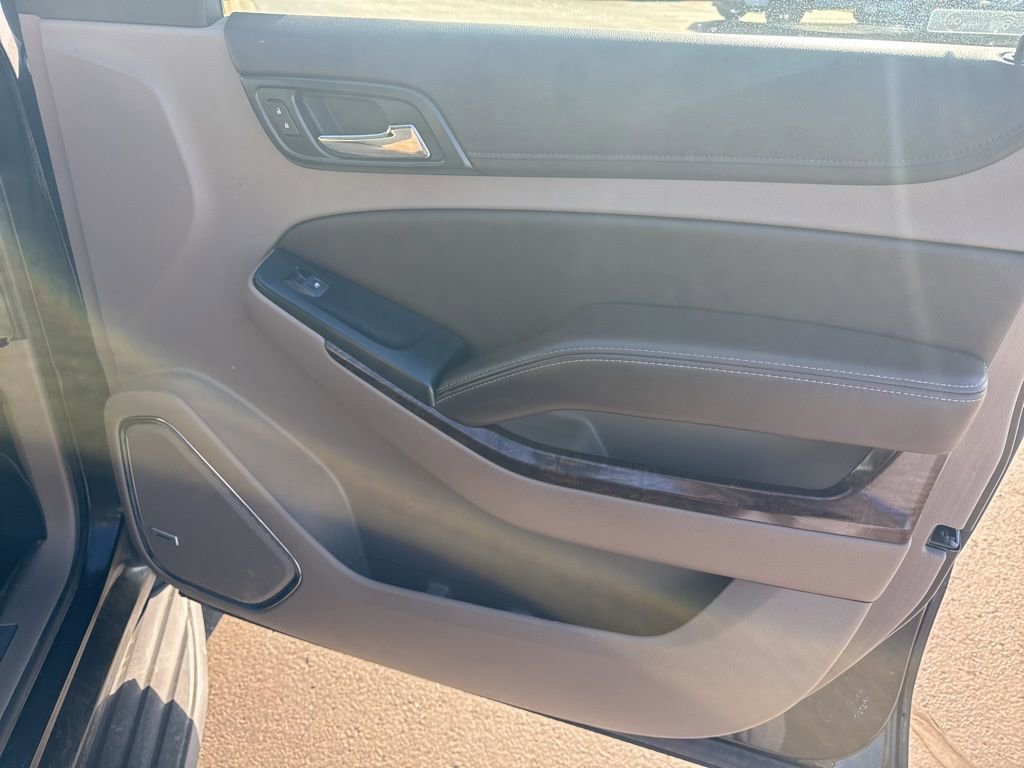 Used 2020 Chevrolet Tahoe LT image 41