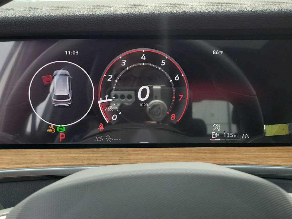 Used 2025 Volkswagen Tiguan SEL R-Line AWD/4WD image 11