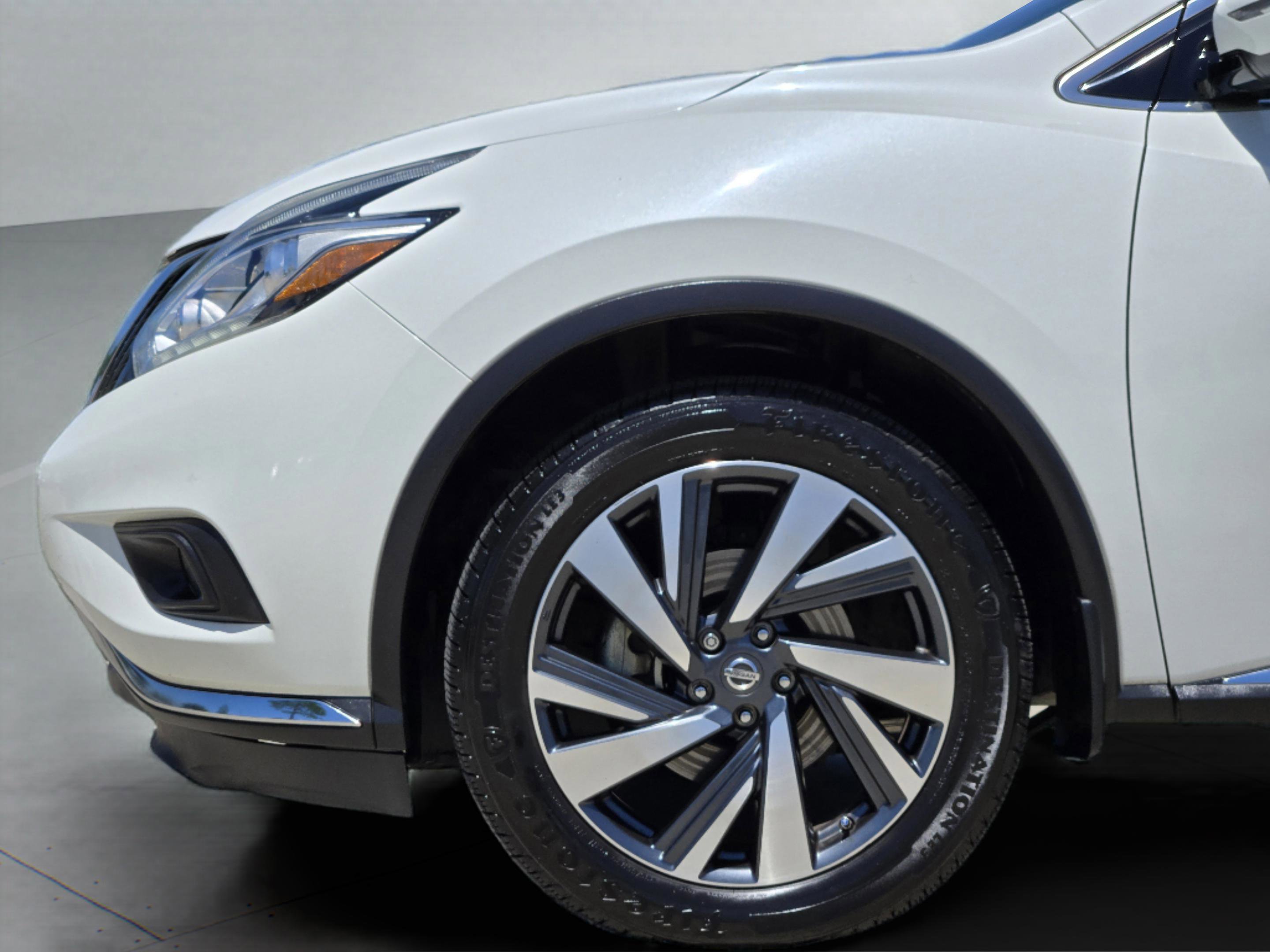 Used 2017 Nissan Murano Platinum w/ Platinum Technology Package FWD image 38