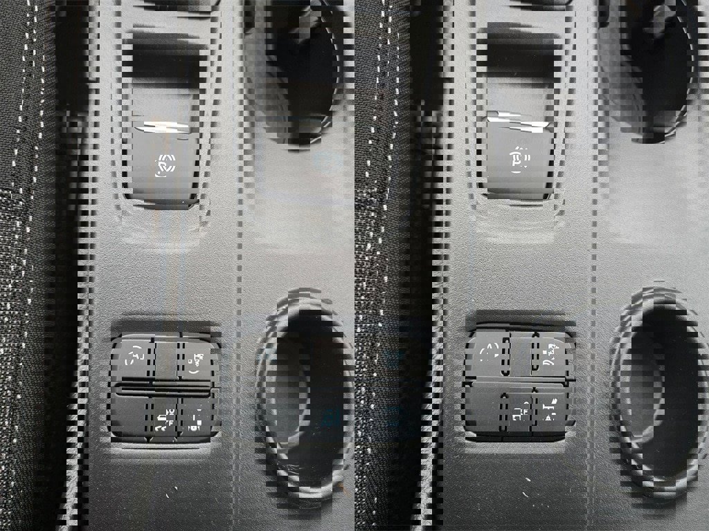 New 2025 Ford Ranger XLT w/ Equipment Group 301A High image 17